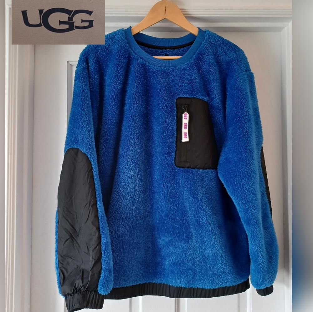 NWT - UGG NIKO SHERPA CREWNECK